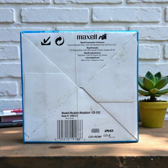 MAXELL CD/DVD Slim Double / 2-Disc Jewel Cases Ast. Colors 25 Pack NEW SEALED - Picture 3 of 3